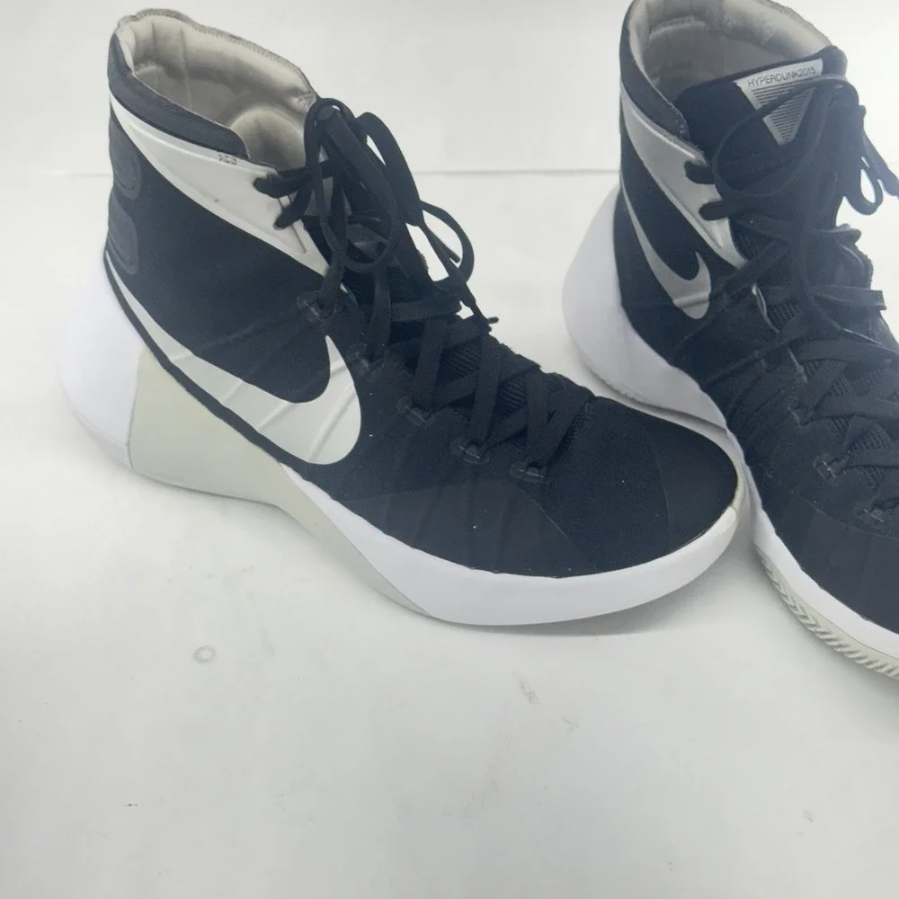 Nike Hyperdunk 2015 Womens Basketball Shoes Black Silver 749885-001 size 10